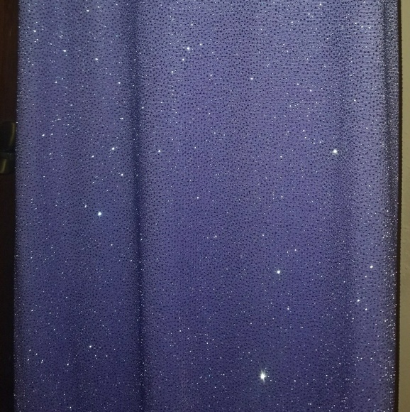 FORMAL DRESS - Picture 5 of 6